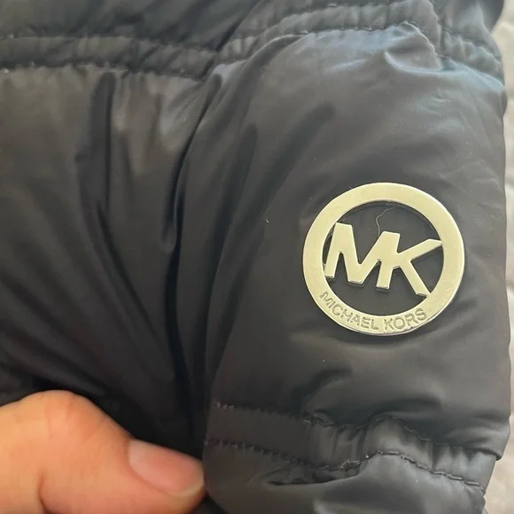 MICHAEL Kors black quilted nylon packable puffer black jacket Size S - Picture 10 of 14